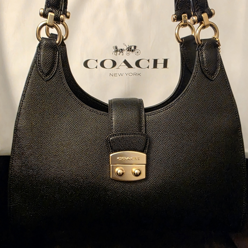Coach Avary Crossgrain Leather Shoulder Bag